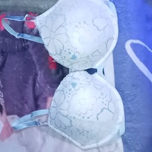 Victoria's secret sexy tee lace push up bra 38DD